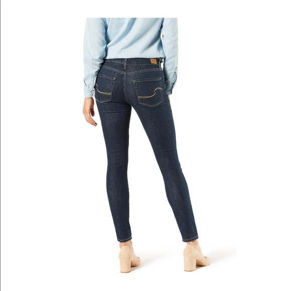 Signature by Levi Strauss Denim - Signature Levi Strauss skinny jeans